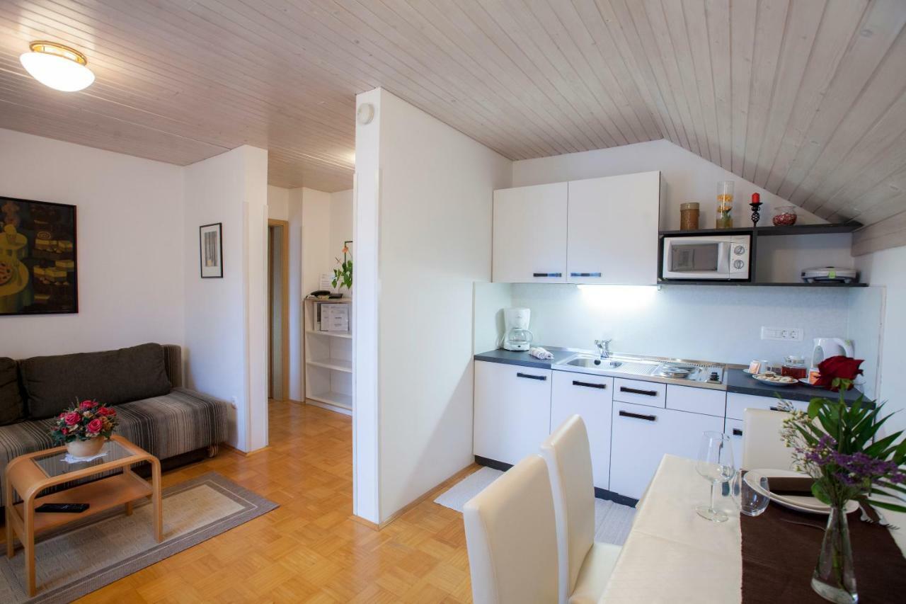 Apartments Special Μπλεντ Εξωτερικό φωτογραφία